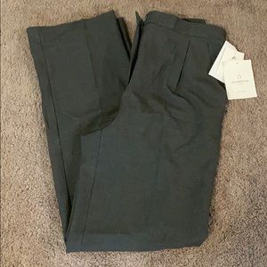 NWT gray dressy pants 👖